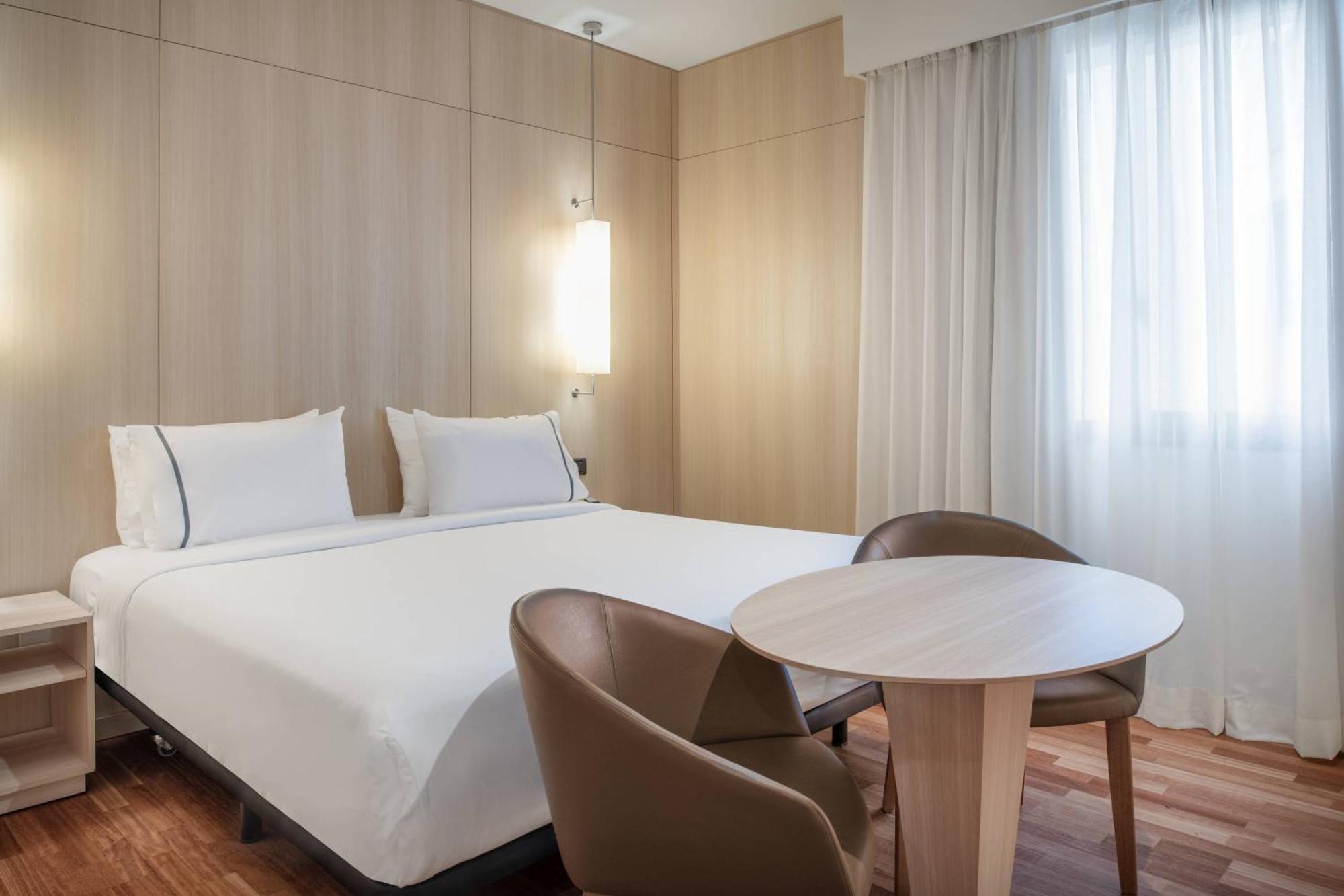 Ac Hotel Malaga Palacio By Marriott Luaran gambar