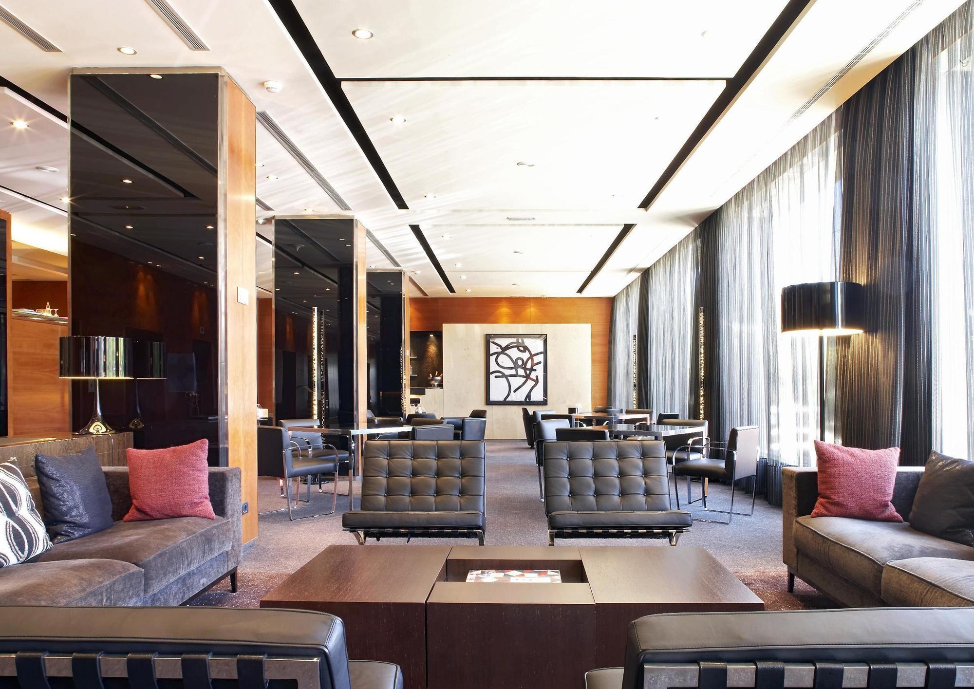 Ac Hotel Malaga Palacio By Marriott Dalaman gambar