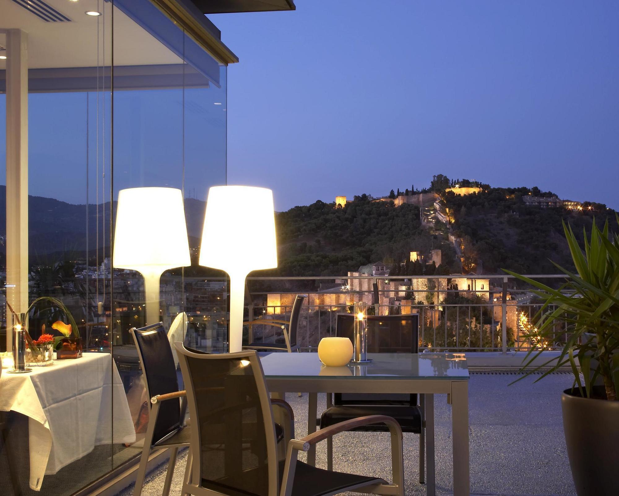 Ac Hotel Malaga Palacio By Marriott Restoran gambar