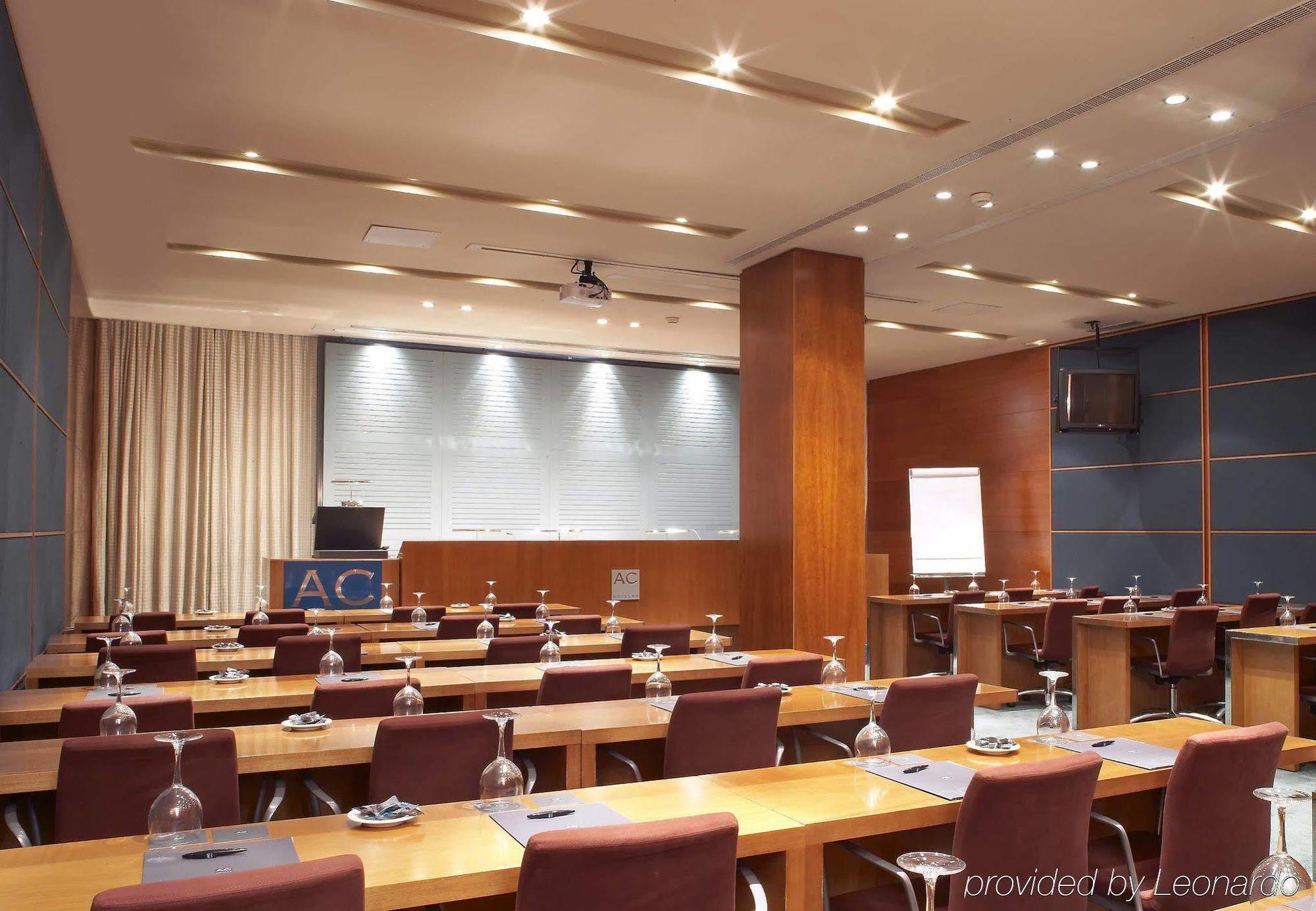 Ac Hotel Malaga Palacio By Marriott Perniagaan gambar